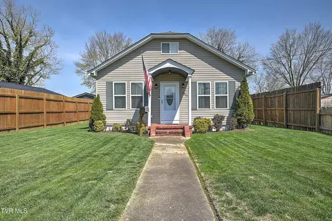 2312 E Center Street Kingsport Tn 37664, Kingsport, TN 37664