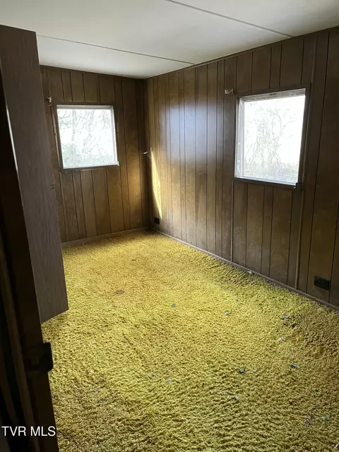 Bedroom - 108 Crosswhite Lane Erwin Tn 37650, Erwin, TN 37650 photo 2 of 2