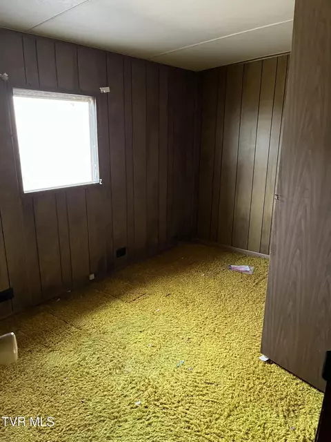 Bedroom - 108 Crosswhite Lane Erwin Tn 37650, Erwin, TN 37650 photo 1 of 2