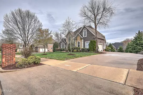 Exterior - 1005 Willows Trace Drive Johnson City Tn 37601, Johnson City, TN 37601 photo 7 of 23
