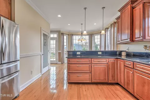 Kitchen - 1005 Willows Trace Drive Johnson City Tn 37601, Johnson City, TN 37601 photo 7 of 9
