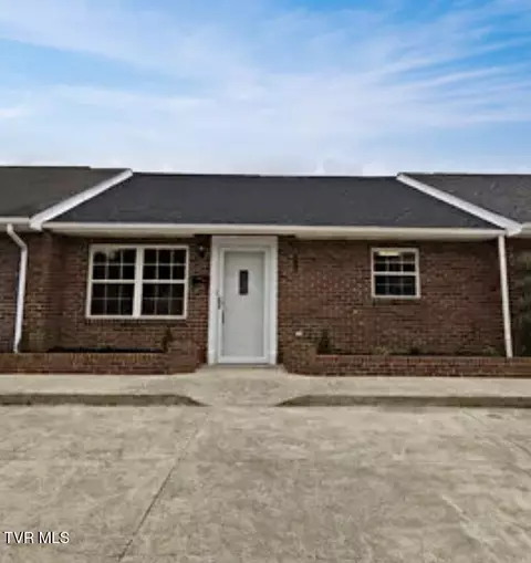 328 S Cedar Avenue B Elizabethton Tn 37643, Elizabethton, TN 37643
