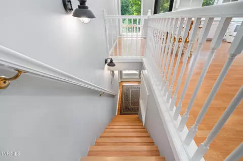 Entry Way - 2316 Devault Bridge Road Piney Flats Tn 37686, Piney Flats, TN 37686 photo 2 of 2