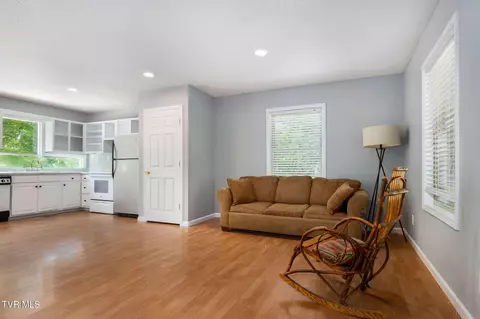 Living - 2316 Devault Bridge Road Piney Flats Tn 37686, Piney Flats, TN 37686 photo 1 of 2