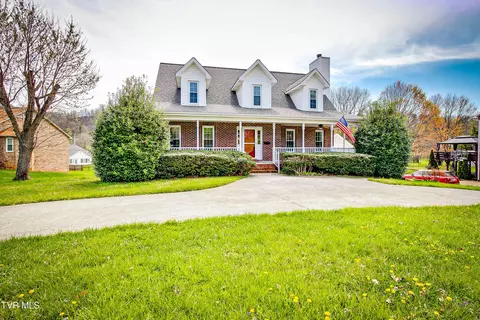 752 W Valley Drive Kingsport Tn 37664, Kingsport, TN 37664