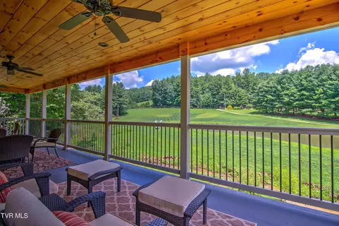 Exterior - 565 Piney Grove Road Hampton Tn 37658, Hampton, TN 37658 photo 3 of 16