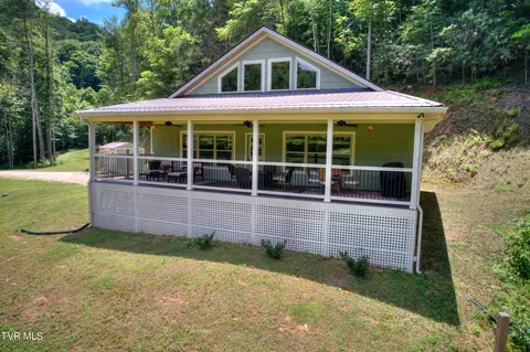 Exterior - 565 Piney Grove Road Hampton Tn 37658, Hampton, TN 37658 photo 7 of 16