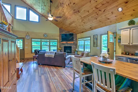 Other - 565 Piney Grove Road Hampton Tn 37658, Hampton, TN 37658 photo 3 of 18