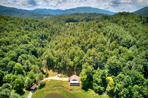 Other - 565 Piney Grove Road Hampton Tn 37658, Hampton, TN 37658 photo 6 of 18