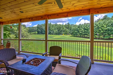 Exterior - 565 Piney Grove Road Hampton Tn 37658, Hampton, TN 37658 photo 5 of 16