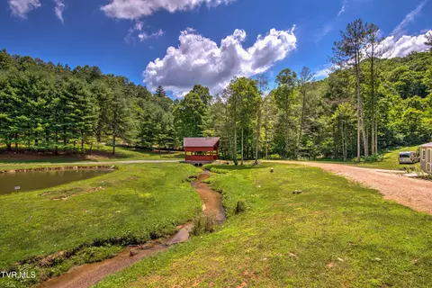 Other - 565 Piney Grove Road Hampton Tn 37658, Hampton, TN 37658 photo 8 of 18