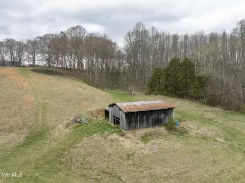 733 Corby Bridge Road Limestone Tn 37681, Limestone, TN 37681 photo 2