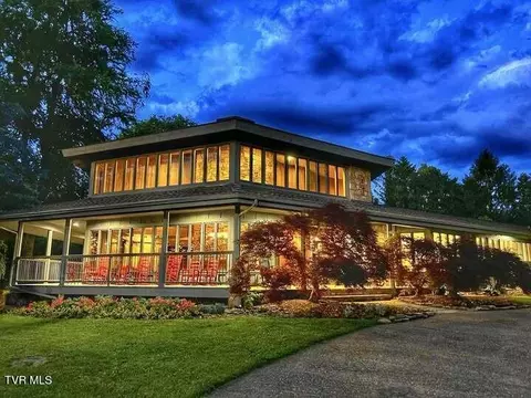 404 6th Street Newport Tn 37821, Newport, TN 37821
