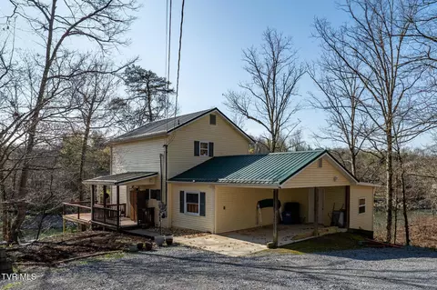 403 Deerlick Road Piney Flats Tn 37686, Piney Flats, TN 37686