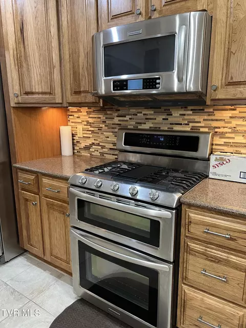 Kitchen - 648 NE Blanton Avenue Wise Va 24293, Wise, VA 24293 photo 3 of 3