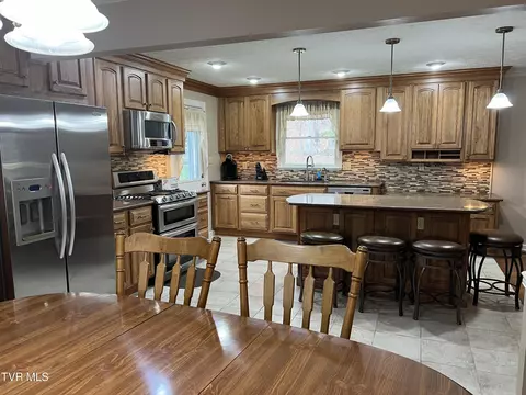 Kitchen - 648 NE Blanton Avenue Wise Va 24293, Wise, VA 24293 photo 2 of 3