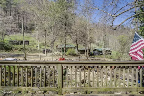 Exterior - 869 Tumbling Creek Road Erwin Tn 37650, Erwin, TN 37650 photo 4 of 23