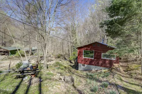 Exterior - 869 Tumbling Creek Road Erwin Tn 37650, Erwin, TN 37650 photo 10 of 23
