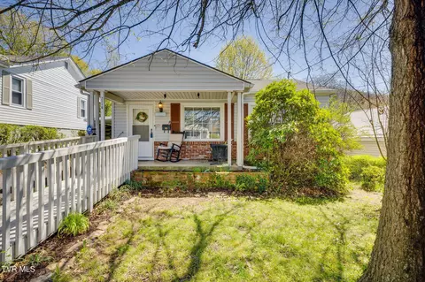 2110 Anderson Street Bristol Tn 37620, Bristol, TN 37620