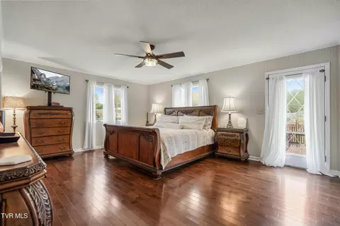 Bedroom - 506 Old Stage Road Erwin Tn 37650, Erwin, TN 37650 photo 5 of 7
