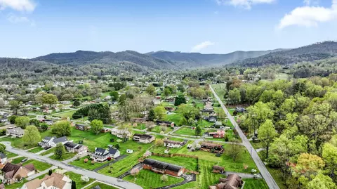 View/Area - 506 Old Stage Road Erwin Tn 37650, Erwin, TN 37650 photo 5 of 8