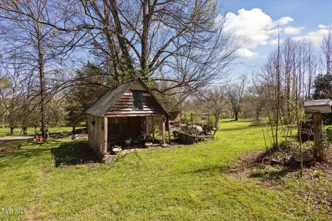 Exterior - 3118 Old State Route 34 Limestone Tn 37681, Limestone, TN 37681 photo 7 of 19
