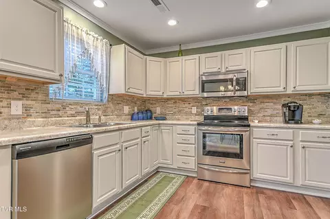 208 Memory Lane Bristol Tn 37620, Bristol, TN 37620 photo 12