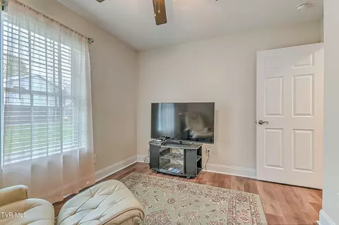 208 Memory Lane Bristol Tn 37620, Bristol, TN 37620 photo 28