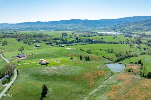 364 Laws Road Limestone Tn 37681, Limestone, TN 37681 photo 8