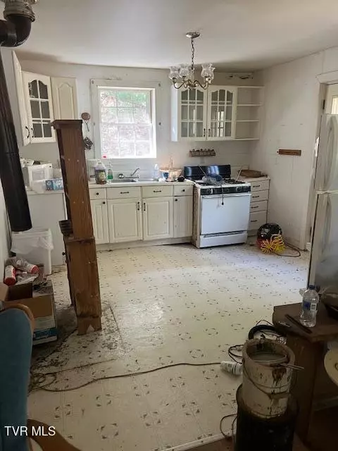 Kitchen - 200 Little Bald Creek Road Erwin Tn 37650, Erwin, TN 37650 photo 1 of 1