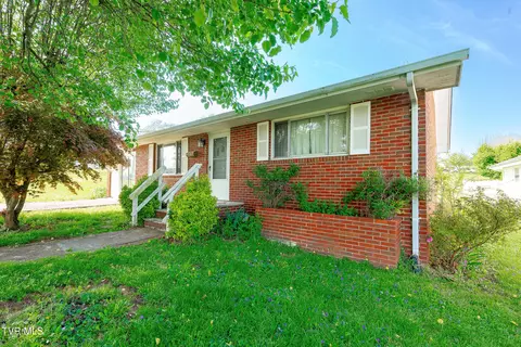 1310 Lake Street Kingsport Tn 37660, Kingsport, TN 37660