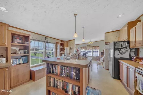 Kitchen - 460 Ebenezer Loop Chuckey Tn 37641, Chuckey, TN 37641 photo 3 of 3