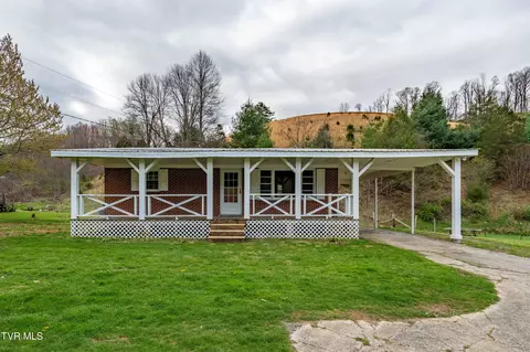 11080 S 421 South Highway Trade Tn 37691, Trade, TN 37691