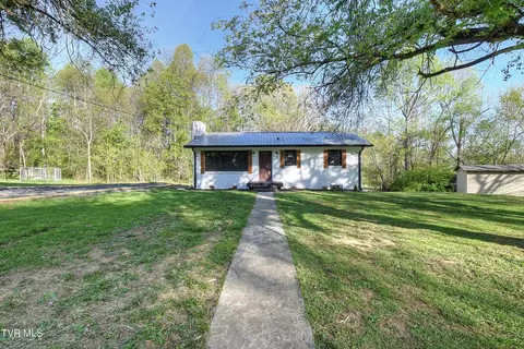 2722 Siam Road Elizabethton Tn 37643, Elizabethton, TN 37643