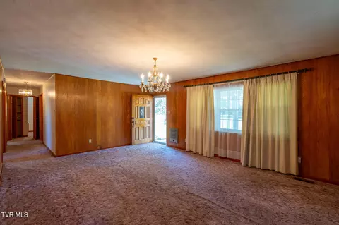 55 Central Street Greeneville Tn 37745, Greeneville, TN 37745 photo 11