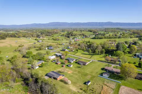 55 Central Street Greeneville Tn 37745, Greeneville, TN 37745 photo 8