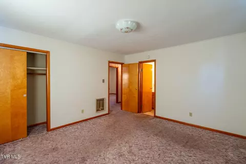 55 Central Street Greeneville Tn 37745, Greeneville, TN 37745 photo 21