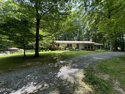 355 Holston Drive Blountville Tn 37617, Blountville, TN 37617