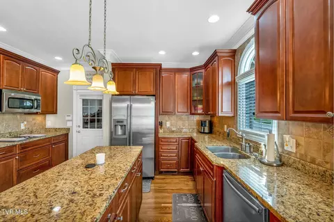 108 Ridgetop Drive Drive Gray Tn 37615, Gray, TN 37615 photo 18