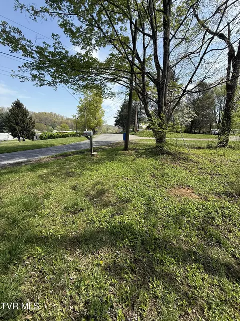 116 Tranbarger Road Mount Carmel Tn 37645, Mount Carmel, TN 37645