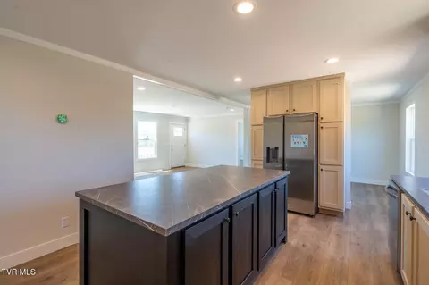 Kitchen - 209 Songbird Way White Pine Tn 37890, White Pine, TN 37890 photo 3 of 3