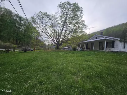 2320 Left Poor Valley Road Pennington Gap Va 24277, Pennington Gap, VA 24277 photo 2