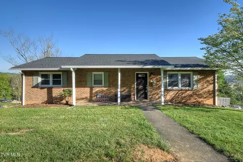 351 Pine Hill Road Elizabethton Tn 37643, Elizabethton, TN 37643