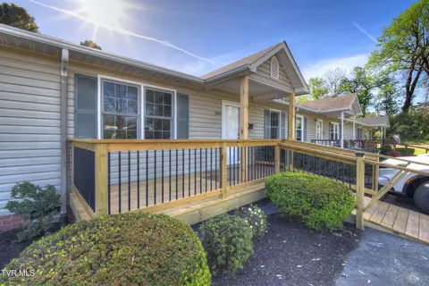 704 Hickory Street - Elizabethton Tn 37643, Elizabethton, TN 37643