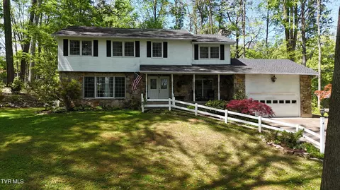 4 Willmar Circle Johnson City Tn 37604, Johnson City, TN 37604