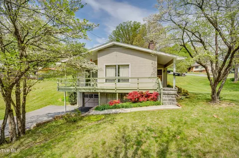 750 Mcchesney Drive Bristol Va 24201, Bristol, VA 24201