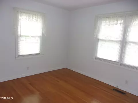 136 Smithdale E Boulevard Limestone Tn 37681, Limestone, TN 37681 photo 17