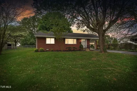 1313 Putnam Street Kingsport Tn 37660, Kingsport, TN 37660