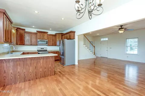 12144 Harvard Lane Lane Glade Spring Va 24340, Glade Spring, VA 24340 photo 7