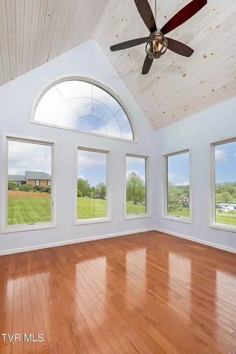 12144 Harvard Lane Lane Glade Spring Va 24340, Glade Spring, VA 24340 photo 17